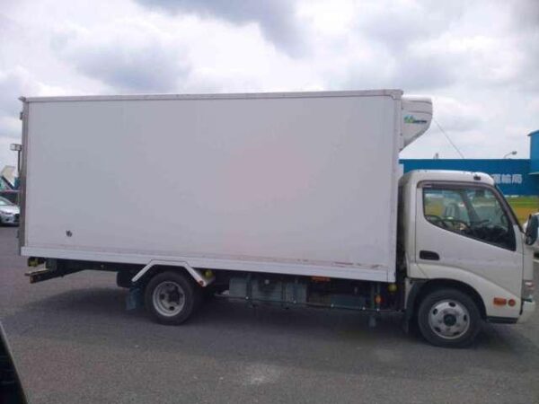 Ref:AUX-18272477 HINO DUTRO 2015 - Image 4