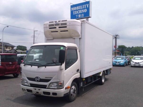 Ref:AUX-18272477 HINO DUTRO 2015