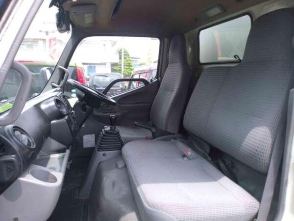 Ref:AUX-18272477 HINO DUTRO 2015 - Image 9