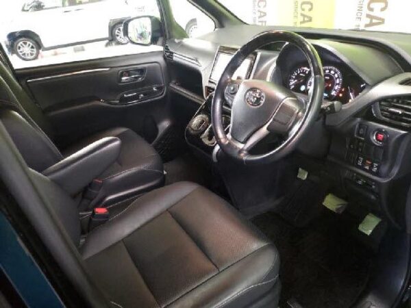 Ref:AUX-18276691 TOYOTA ESQUIRE 2018 - Image 3