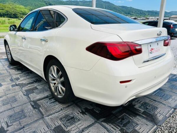 Ref:AUX-18283292 NISSAN FUGA 2018 - Image 2