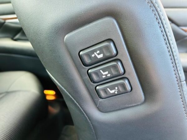 Ref:AUX-18283292 NISSAN FUGA 2018 - Image 12