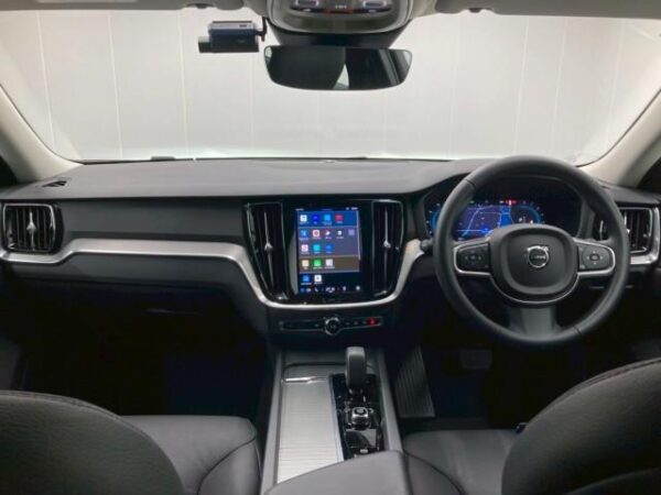 Ref:AUX-18290337 VOLVO V60 2023 - Image 2
