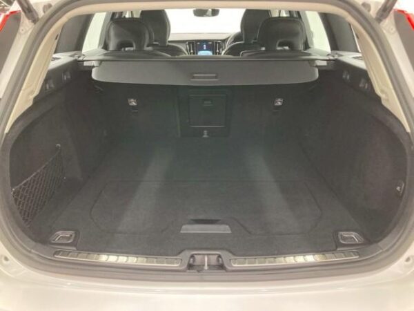 Ref:AUX-18290337 VOLVO V60 2023 - Image 14