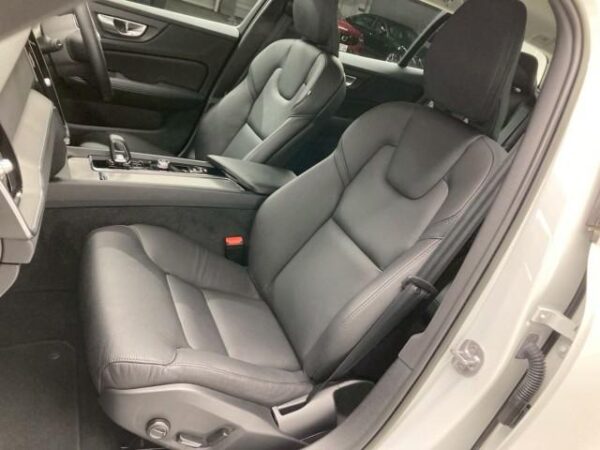 Ref:AUX-18290337 VOLVO V60 2023 - Image 3