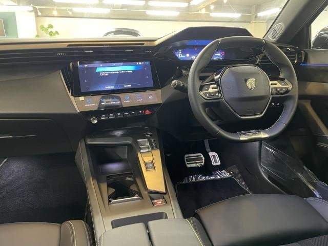 Ref:AUX-18290575 PEUGEOT 408 2023 - Image 3