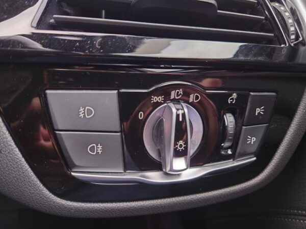 Ref:AUX-18301635 BMW 5 SERIES 2018 - Image 14