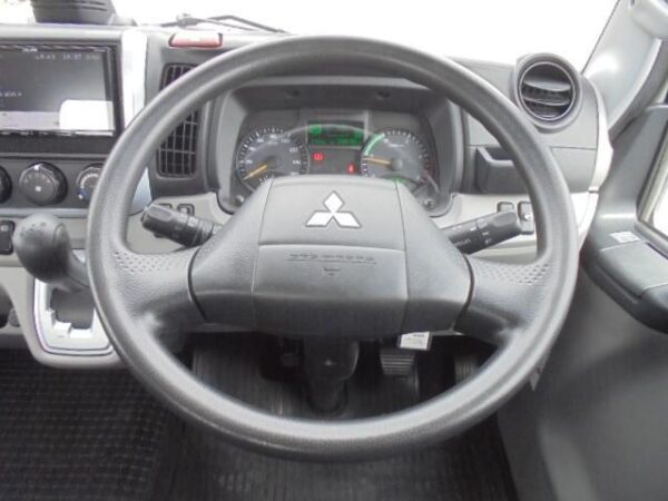Ref:AUX-18301642 MITSUBISHI FUSO CANTER 2019 - Image 10