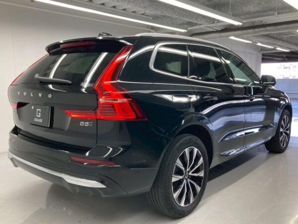 Ref:AUX-18301685 VOLVO XC60 2022 - Image 8