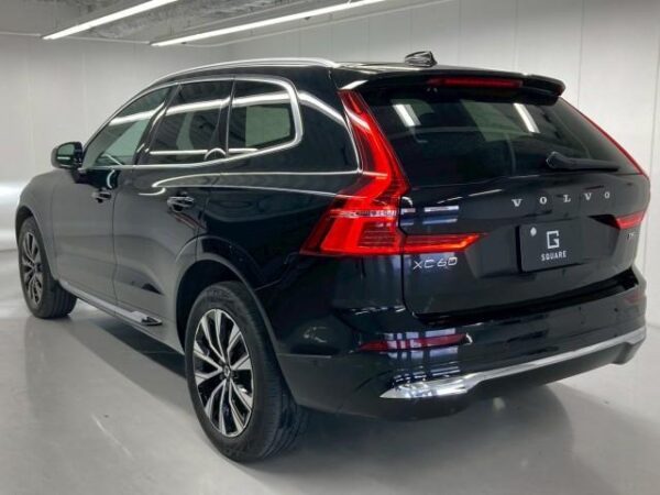 Ref:AUX-18301685 VOLVO XC60 2022 - Image 9