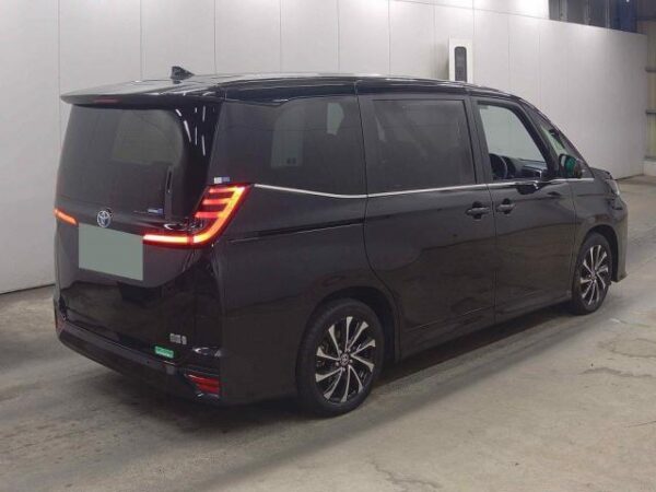 Ref:AUX-18301871 TOYOTA NOAH 2024 - Image 5