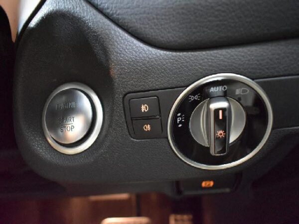 Ref:AUX-18305064 MERCEDES BENZ CLA-CLASS 2017 - Image 4