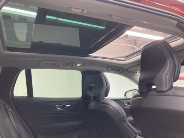 Ref:AUX-18305242 VOLVO V60 2023 - Image 2