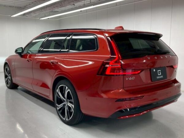 Ref:AUX-18305242 VOLVO V60 2023 - Image 9