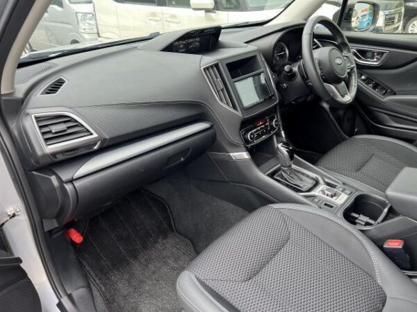 Ref:AUX-18305245 SUBARU FORESTER 2020 - Image 15