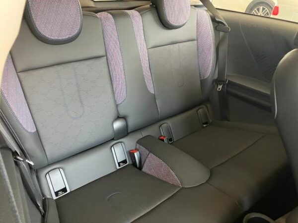 Ref:AUX-18315540 MINI MINI 2024 - Image 11