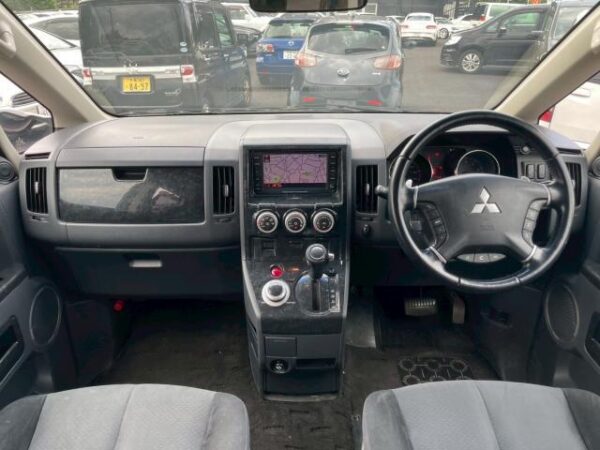 Ref:AUX-18316527 MITSUBISHI DELICA D:5 2008 - Image 12