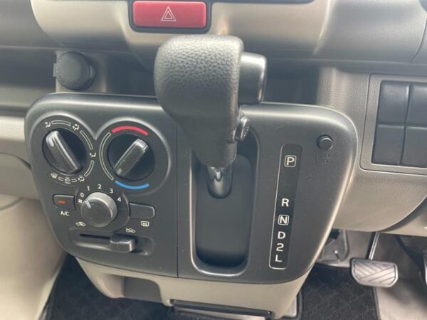 Ref:AUX-18327284 NISSAN NV100 CLIPPER VAN 2020 - Image 14