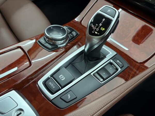Ref:AUX-18329040 BMW ALPINA D5 2014 - Image 16