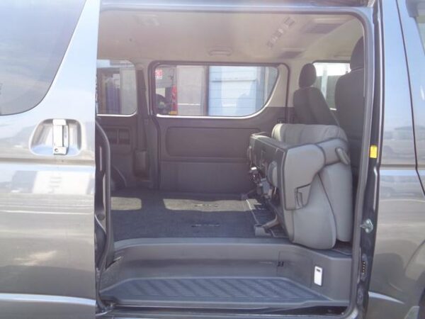 Ref:AUX-18331230 TOYOTA HIACE VAN 2012 - Image 17