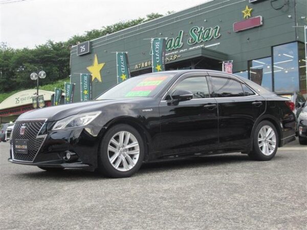 Ref:AUX-18331379 TOYOTA CROWN 2013
