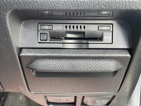 Ref:AUX-18334593 TOYOTA VOXY 2019 - Image 15