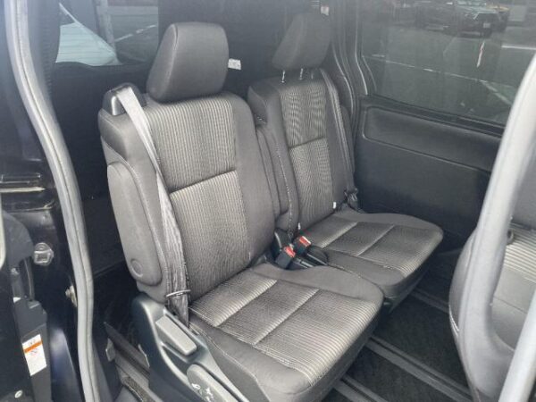 Ref:AUX-18334593 TOYOTA VOXY 2019 - Image 6