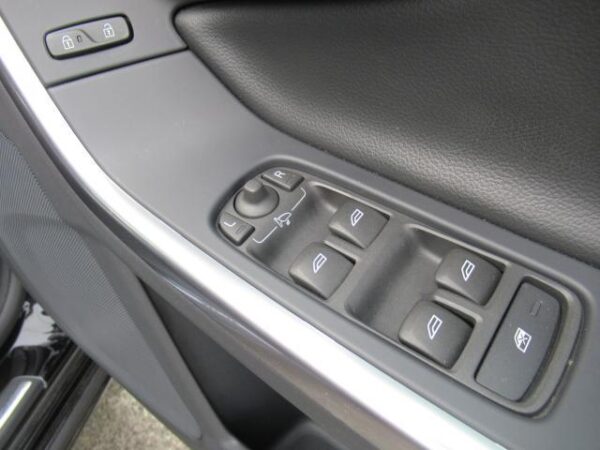 Ref:AUX-18334935 VOLVO V60 2017 - Image 11