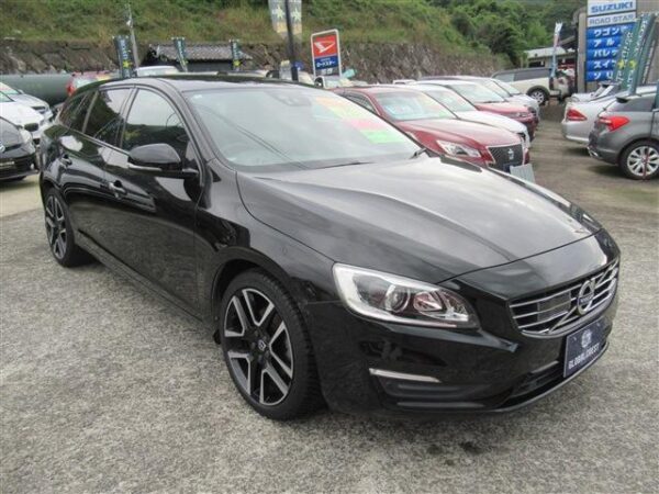Ref:AUX-18334935 VOLVO V60 2017 - Image 12