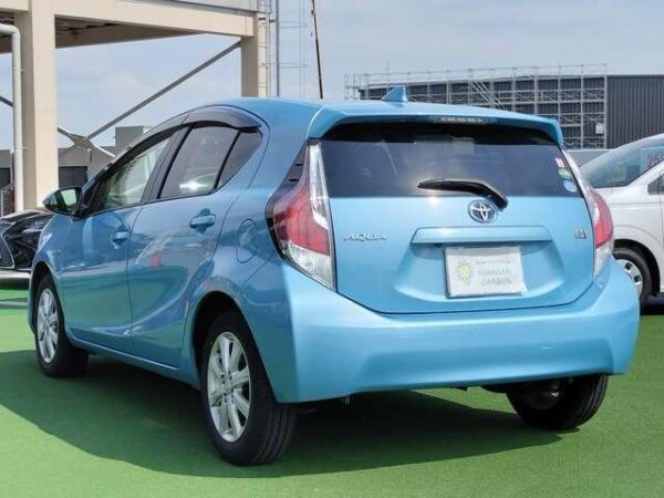 Ref:AUX-18335811 TOYOTA AQUA 2016 - Image 4