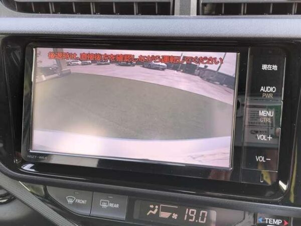Ref:AUX-18335811 TOYOTA AQUA 2016 - Image 8