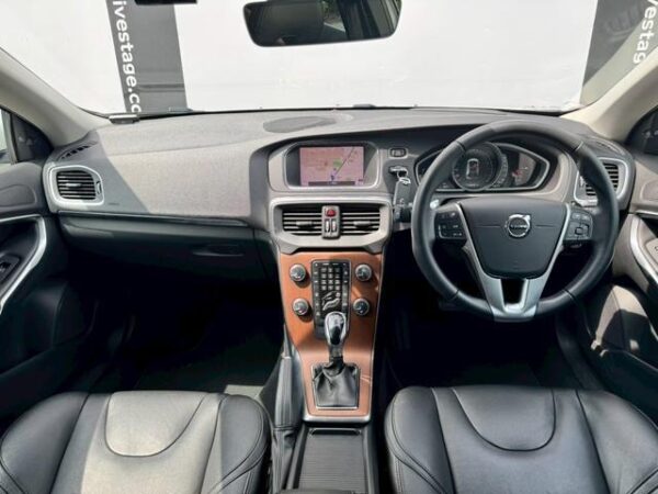 Ref:AUX-18344751 VOLVO V40 2019 - Image 2