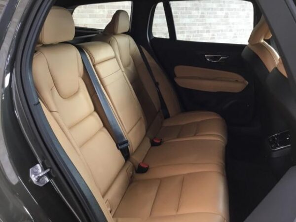 Ref:AUX-18344976 VOLVO V60 2021 - Image 11
