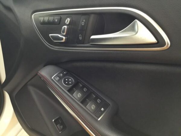 Ref:AUX-18345000 MERCEDES BENZ CLA-CLASS 2018 - Image 19