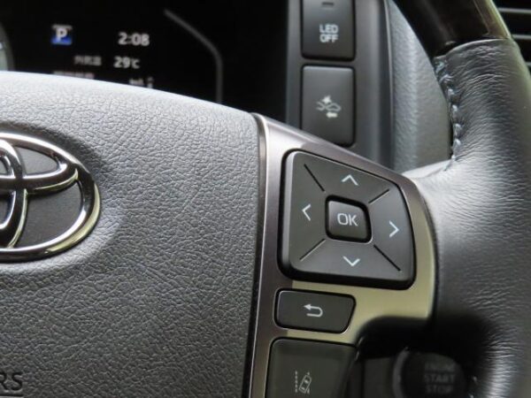 Ref:AUX-18350495 TOYOTA HIACE VAN 2023 - Image 13