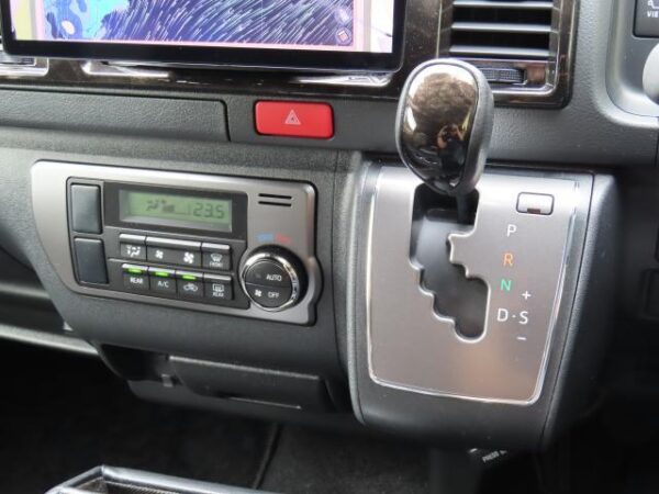 Ref:AUX-18350495 TOYOTA HIACE VAN 2023 - Image 10