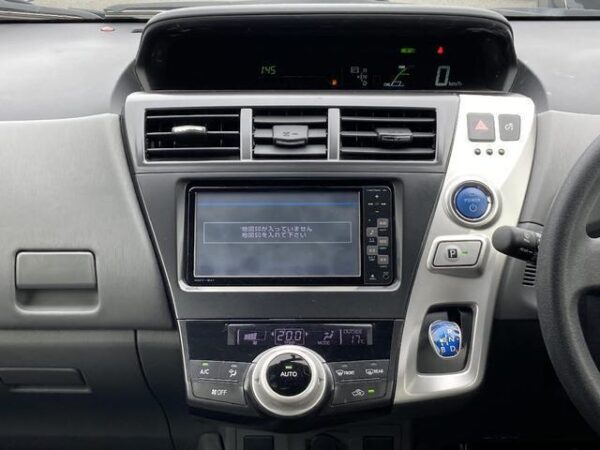 Ref:AUX-18355800 TOYOTA PRIUS ALPHA 2012 - Image 3