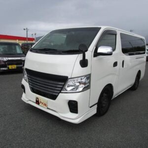 2018 Nissan Nv350Caravan Van pearl diesel used car Japan export