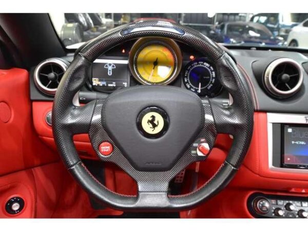 Ref:AUX-18356610 FERRARI CALIFORNIA 2012 - Image 11