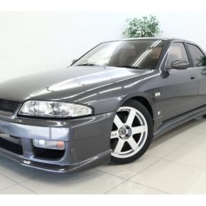 1993 Nissan Skyline gray gasoline used car Japan export