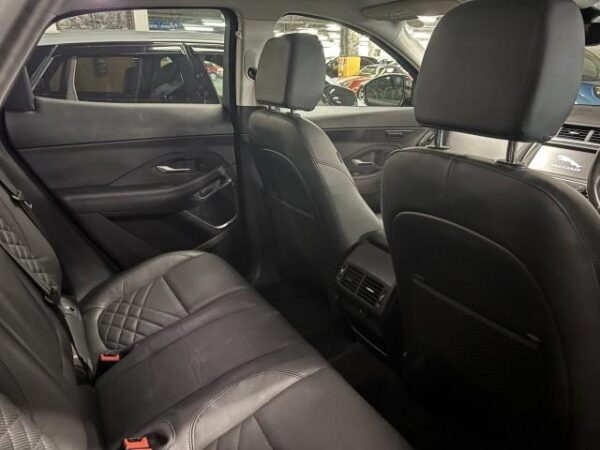 Ref:AUX-18360348 JAGUAR E-PACE 2018 - Image 4