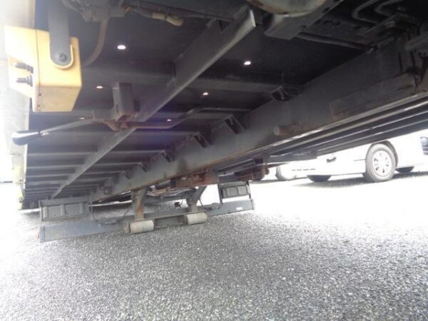 Ref:AUX-18360401 MITSUBISHI FUSO CANTER 2015 - Image 16