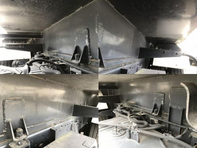 Ref:AUX-18360409 HINO DUTRO 2006 - Image 17