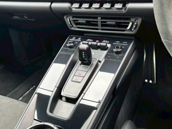Ref:AUX-18367296 PORSCHE 911 2022 - Image 16
