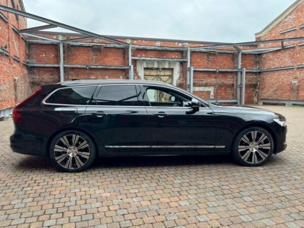 Ref:AUX-18367424 VOLVO V90 2021 - Image 4