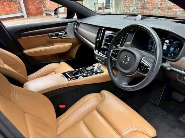 Ref:AUX-18367424 VOLVO V90 2021 - Image 7