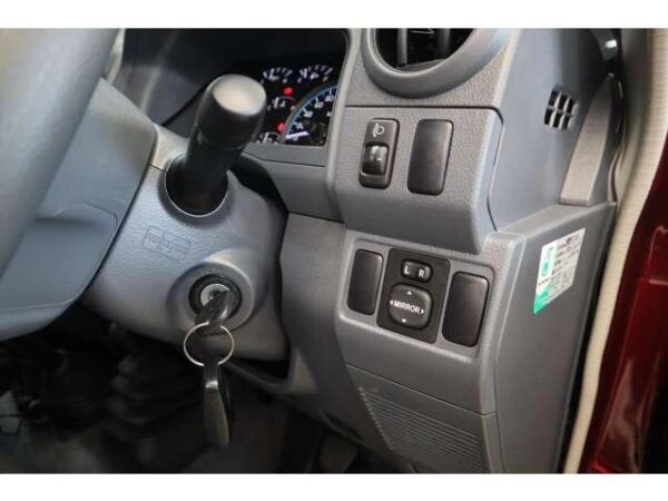 Ref:AUX-18386367 TOYOTA LAND CRUISER 70 2015 - Image 17