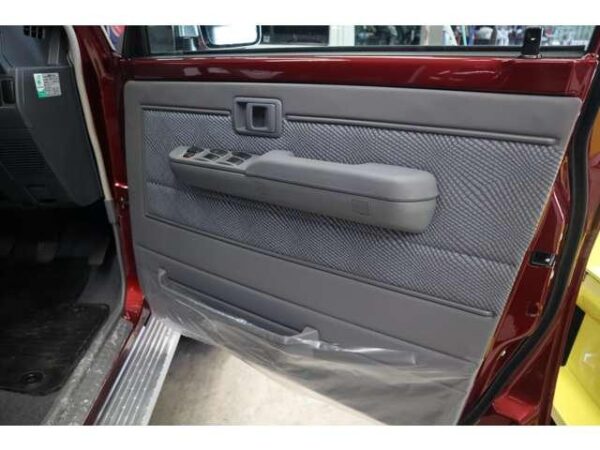 Ref:AUX-18386367 TOYOTA LAND CRUISER 70 2015 - Image 18