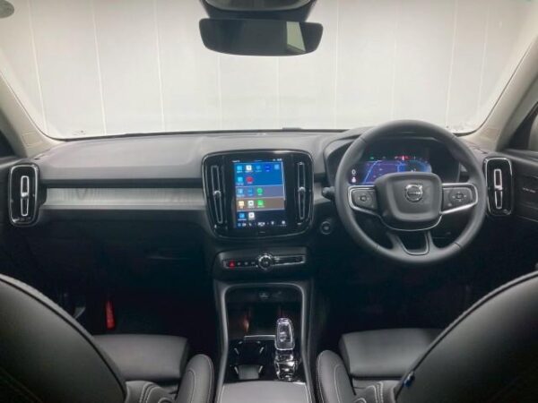 Ref:AUX-18389668 VOLVO XC40 2024 - Image 2
