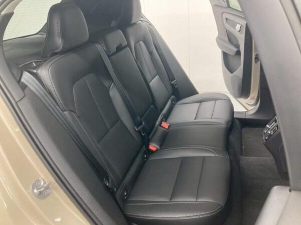 Ref:AUX-18389668 VOLVO XC40 2024 - Image 5